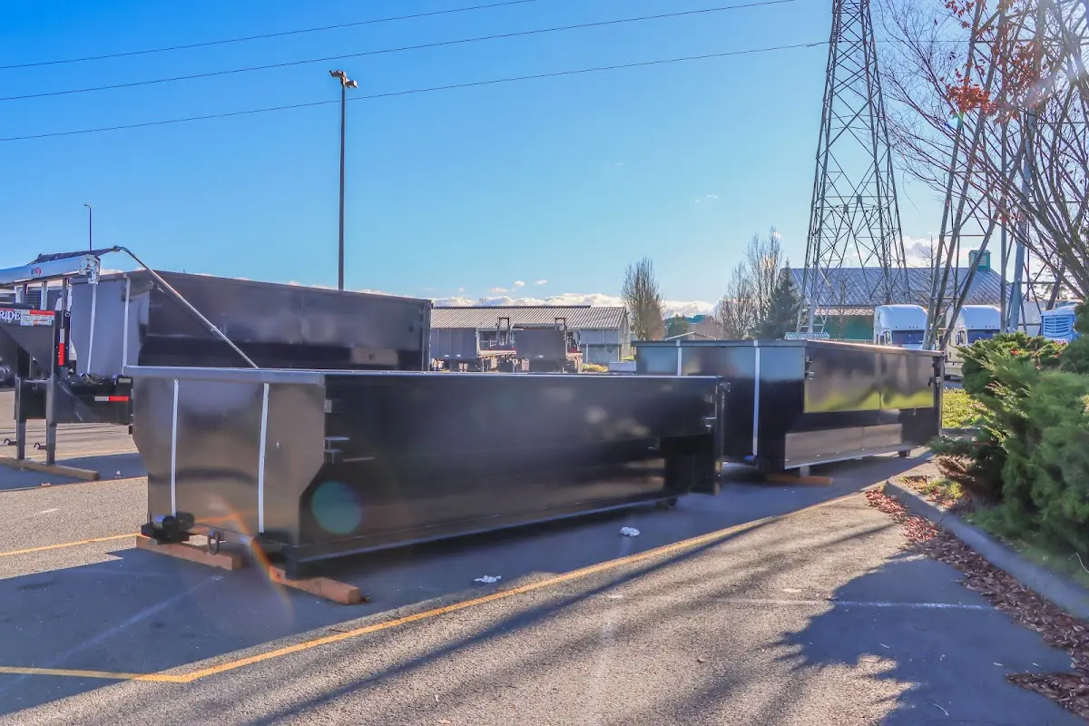 Professional dumpster rental and junk removal service in Tiffin